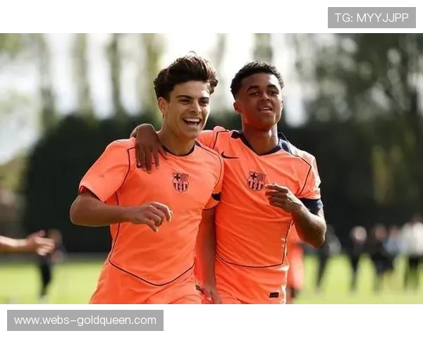 弗里克力挺新星埃斯帕特，纳入巴塞一线队规划