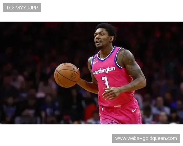 布拉德利·比尔左臀骨折赛季报销，太阳外线火力持续受损